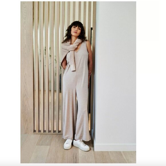 Varley Pelion Jumpsuit Stretch Jersey Sleeveless Women's Medium Taupe Tan - Picture 6 of 16